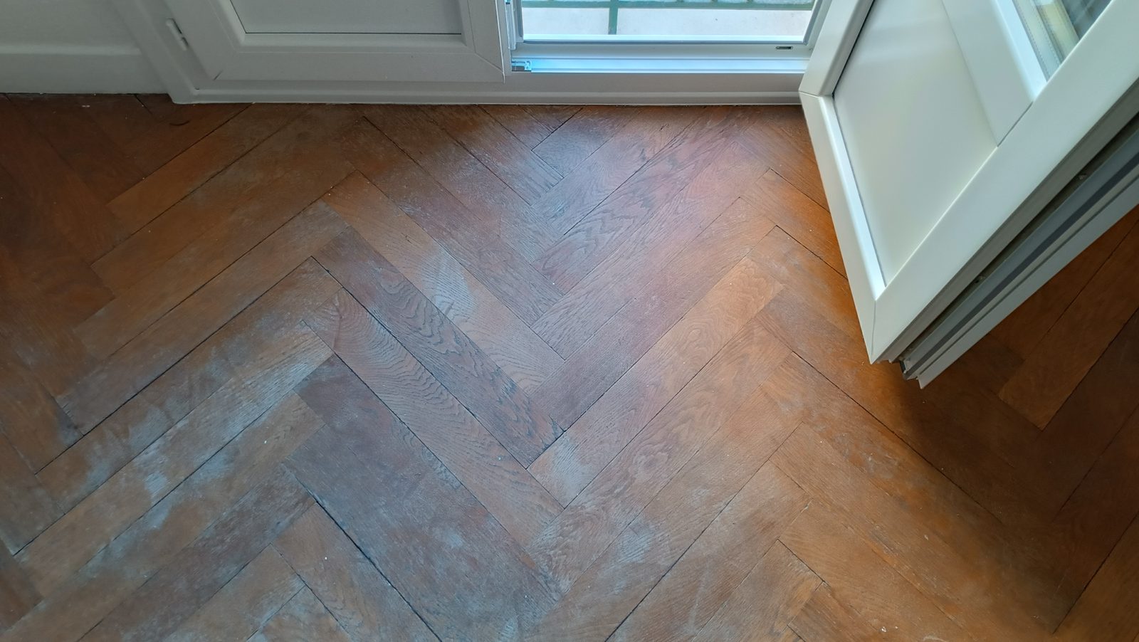 Rénovation d'un parquet en chêne massif